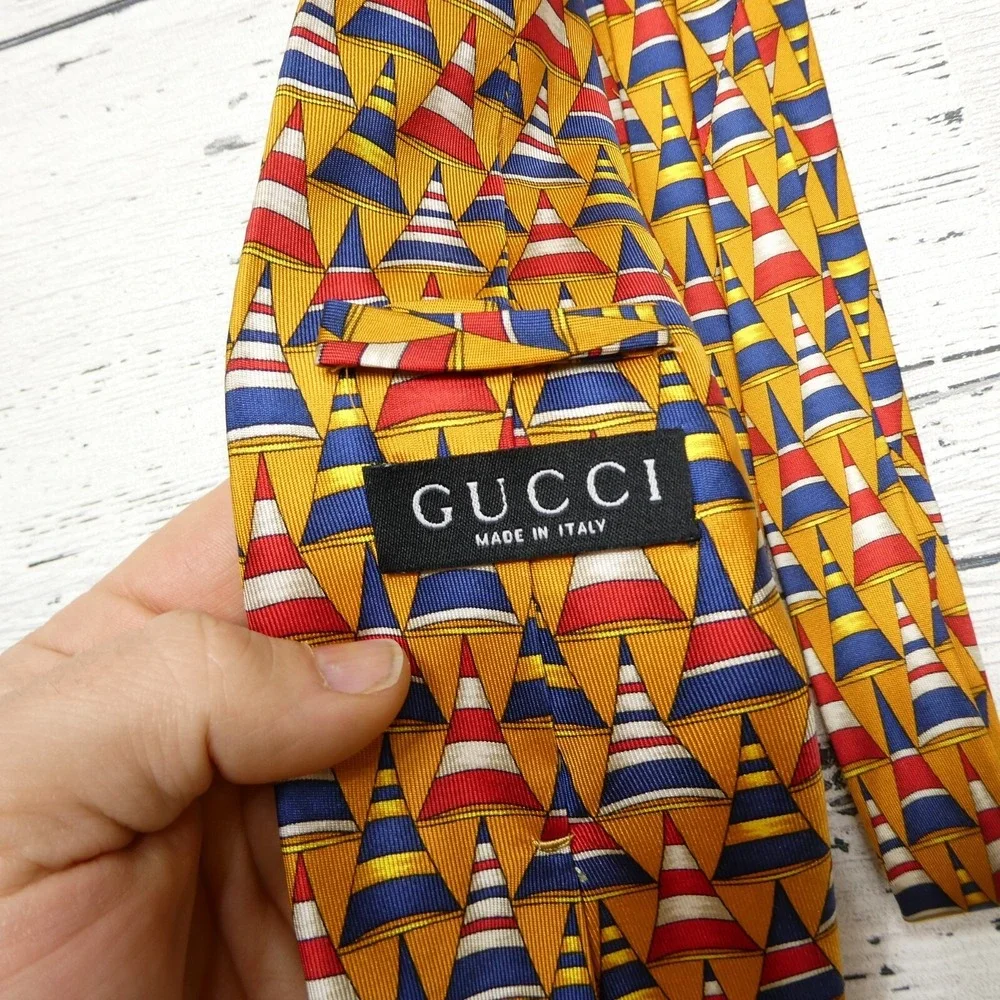 Vintage Gucci Tie Handmade Italian‎ Necktie Cone Duns Hat Pattern